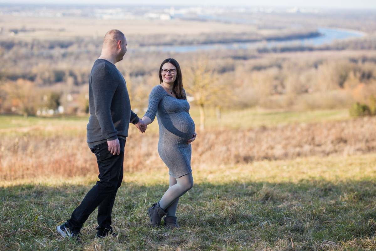 Fotograf fuer Babybauchfotografie Loerrach Schopfheim